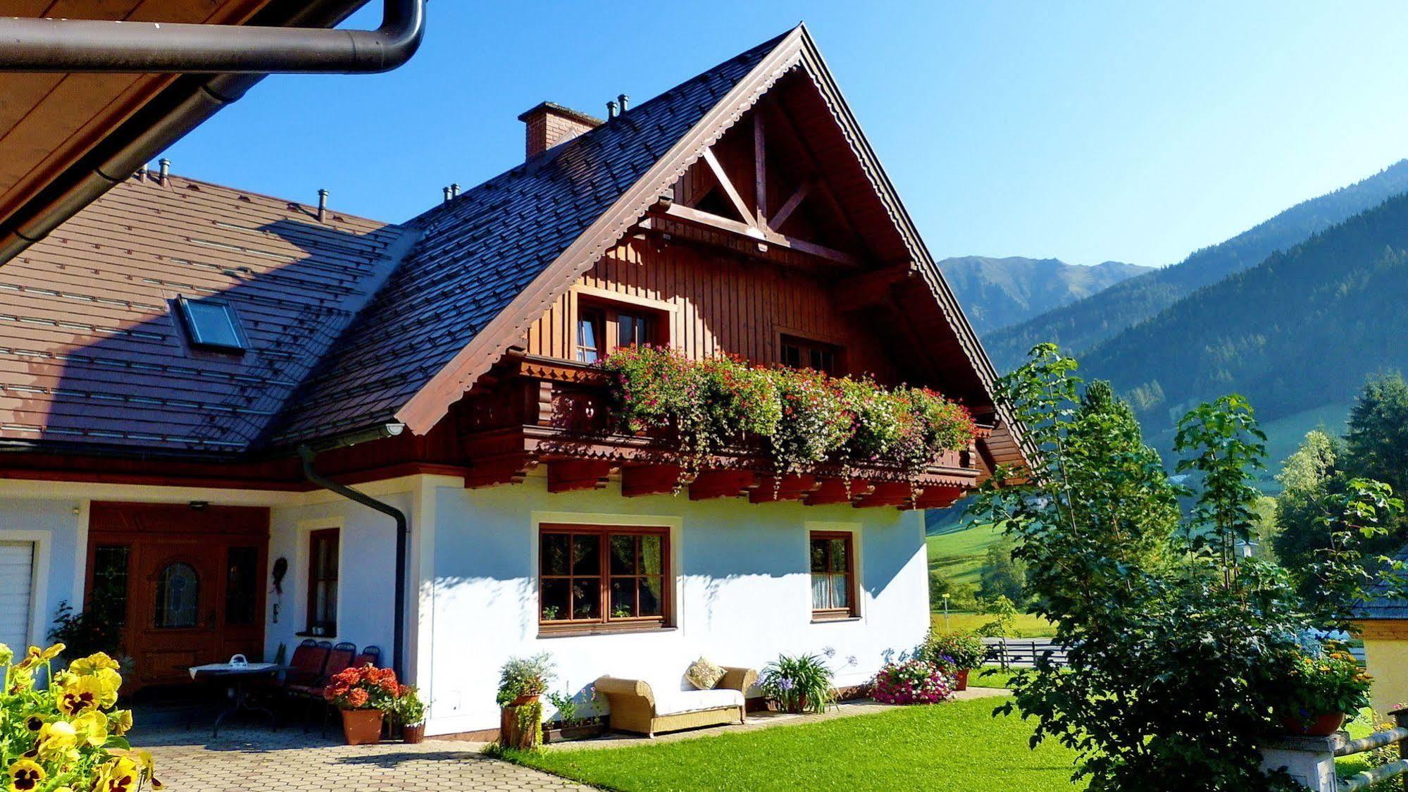 Gasthof Zur Gams Donnersbachwald Exterior photo